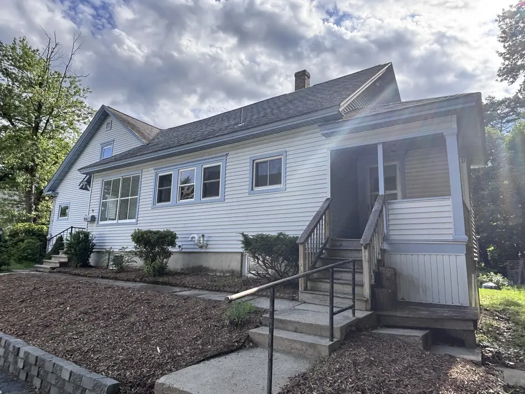 47 Field Avenue Auburn ME 04210