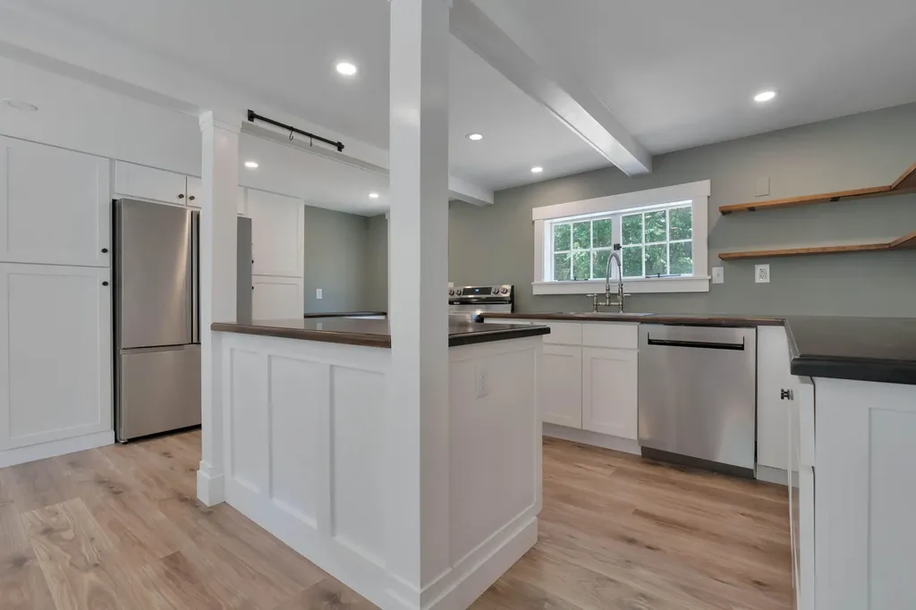 110 Oak Hill Road Standish ME 04084