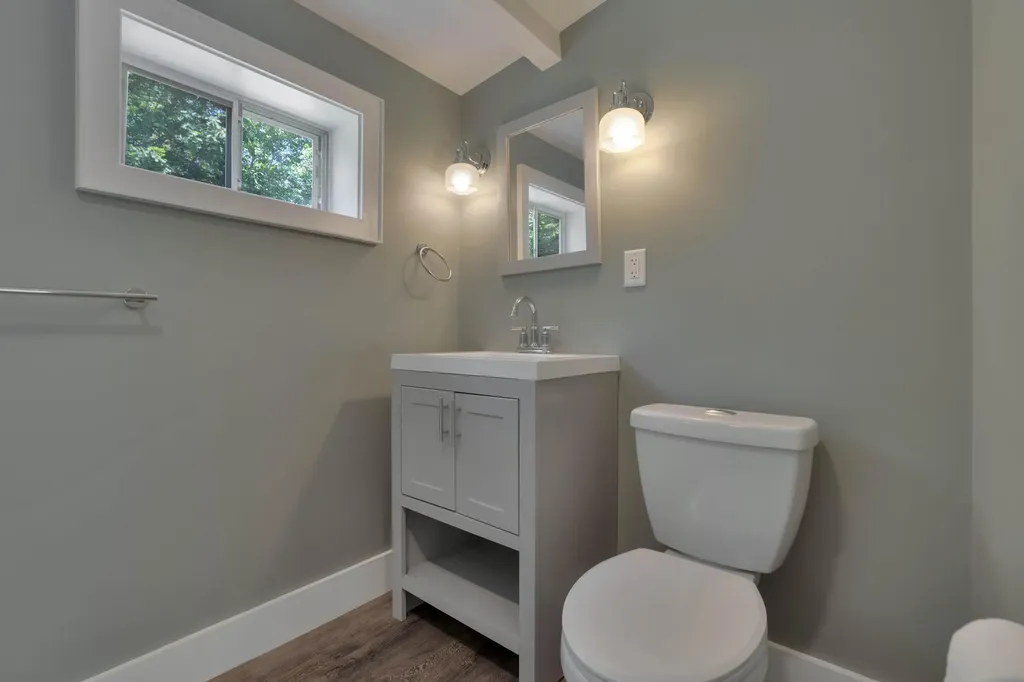 110 Oak Hill Road Standish ME 04084