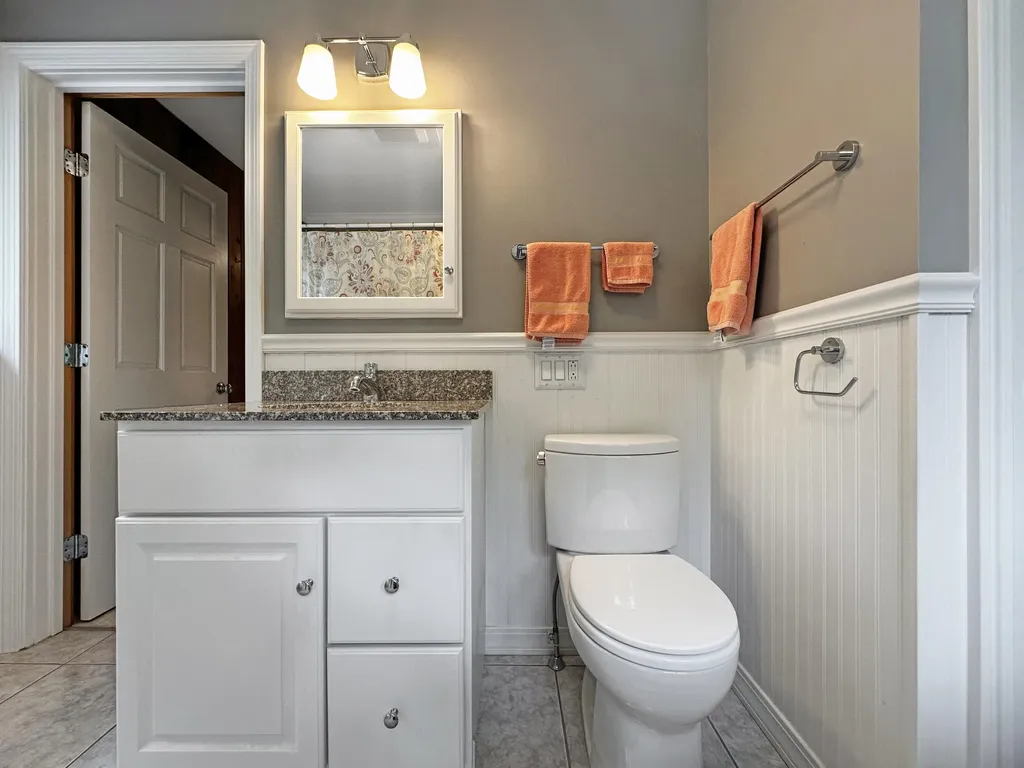 374 E Van Buren Cove Road T17 R3 Wels ME 04785