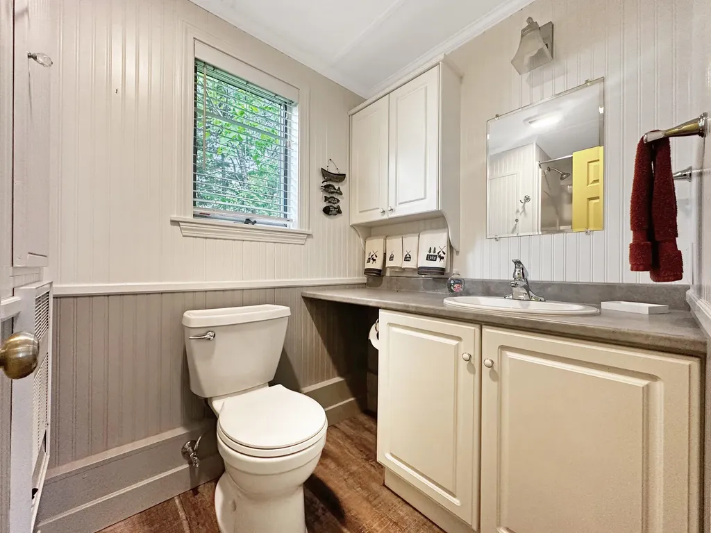 374 E Van Buren Cove Road T17 R3 Wels ME 04785