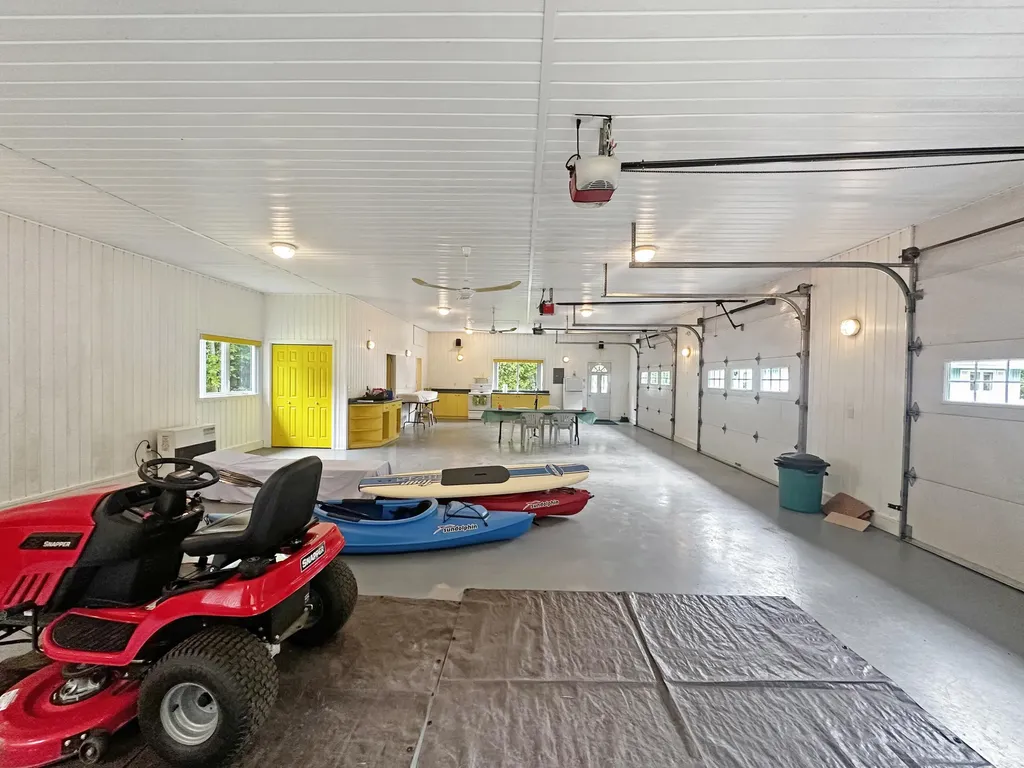 374 E Van Buren Cove Road T17 R3 Wels ME 04785