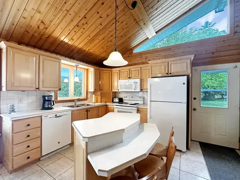 374 E Van Buren Cove Road T17 R3 Wels ME 04785