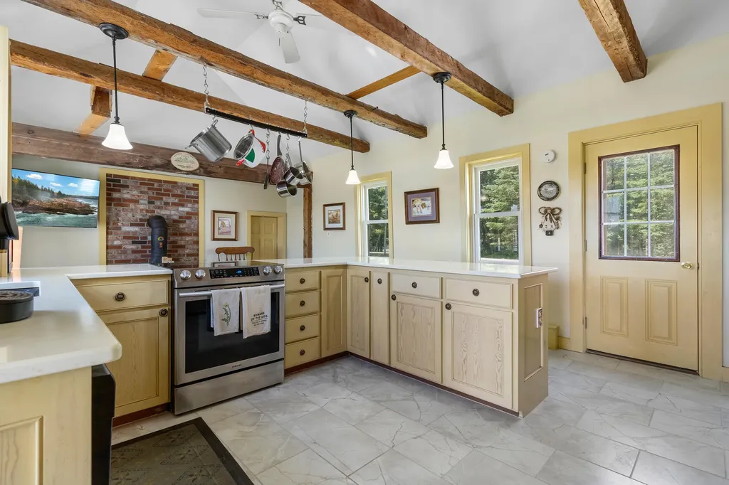 1141 Main Road Islesboro ME 04848