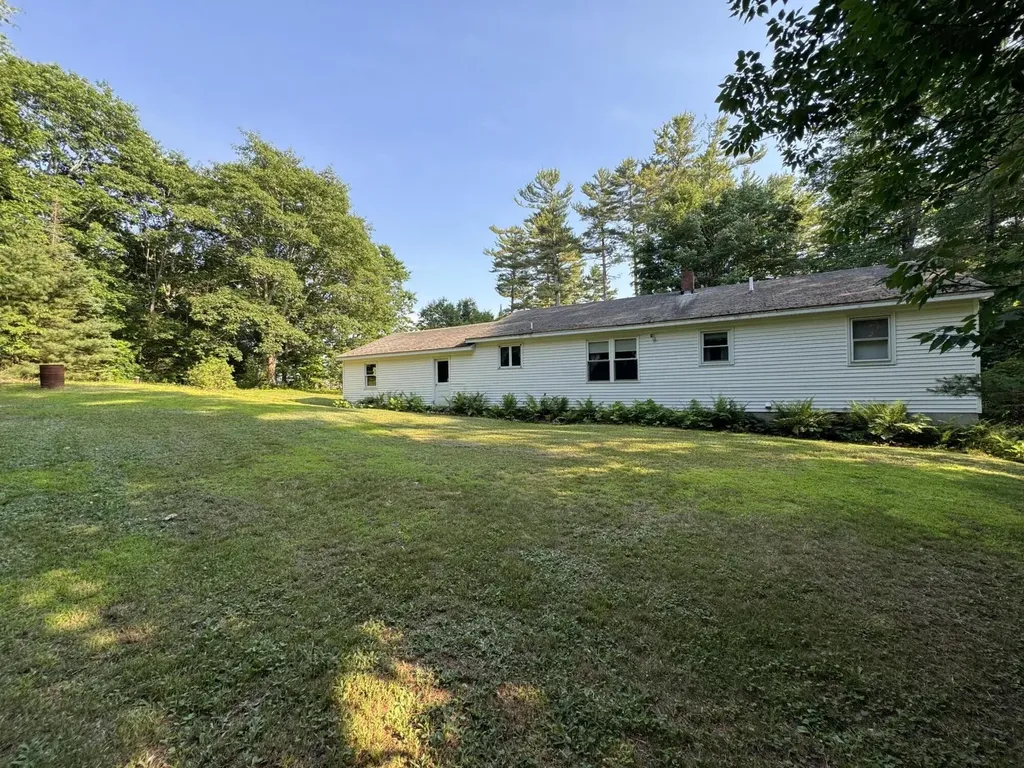 19 Scotts Lane Bucksport ME 04416