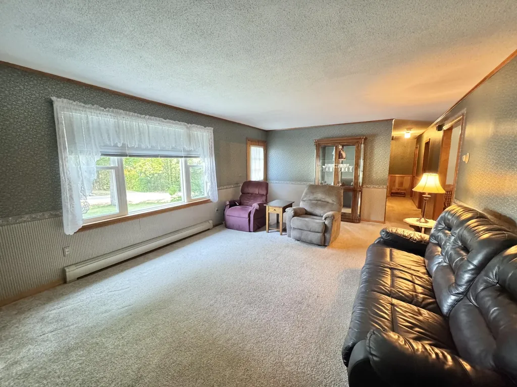 19 Scotts Lane Bucksport ME 04416