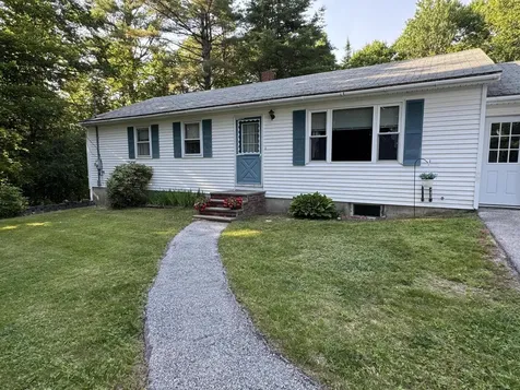 19 Scotts Lane Bucksport ME 04416