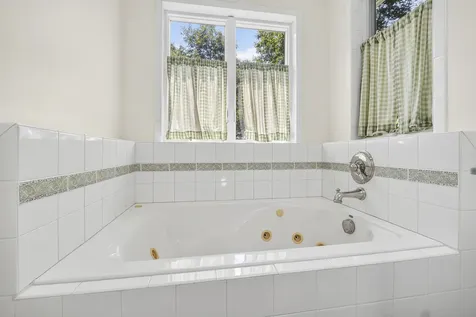 1413 Harpswell Neck Road Harpswell ME 04079