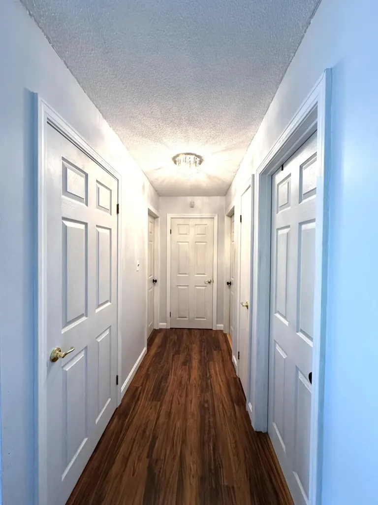 902 Eastern Avenue Augusta ME 04330