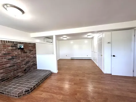 902 Eastern Avenue Augusta ME 04330