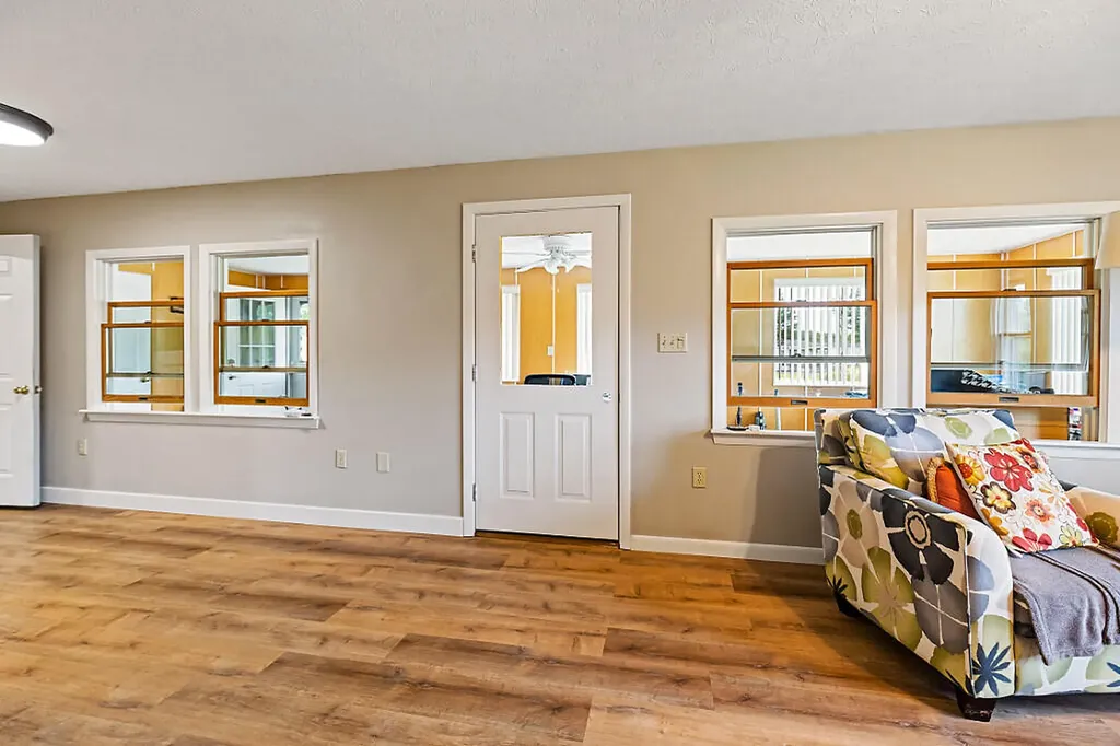825 W River Road Augusta ME 04330
