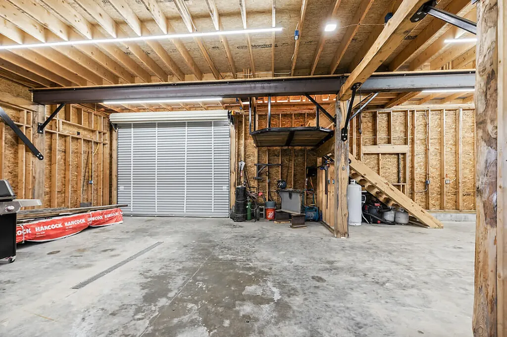 825 W River Road Augusta ME 04330