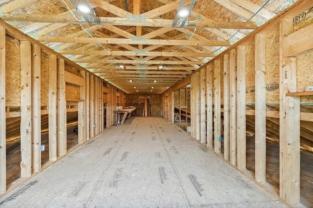 825 W River Road Augusta ME 04330