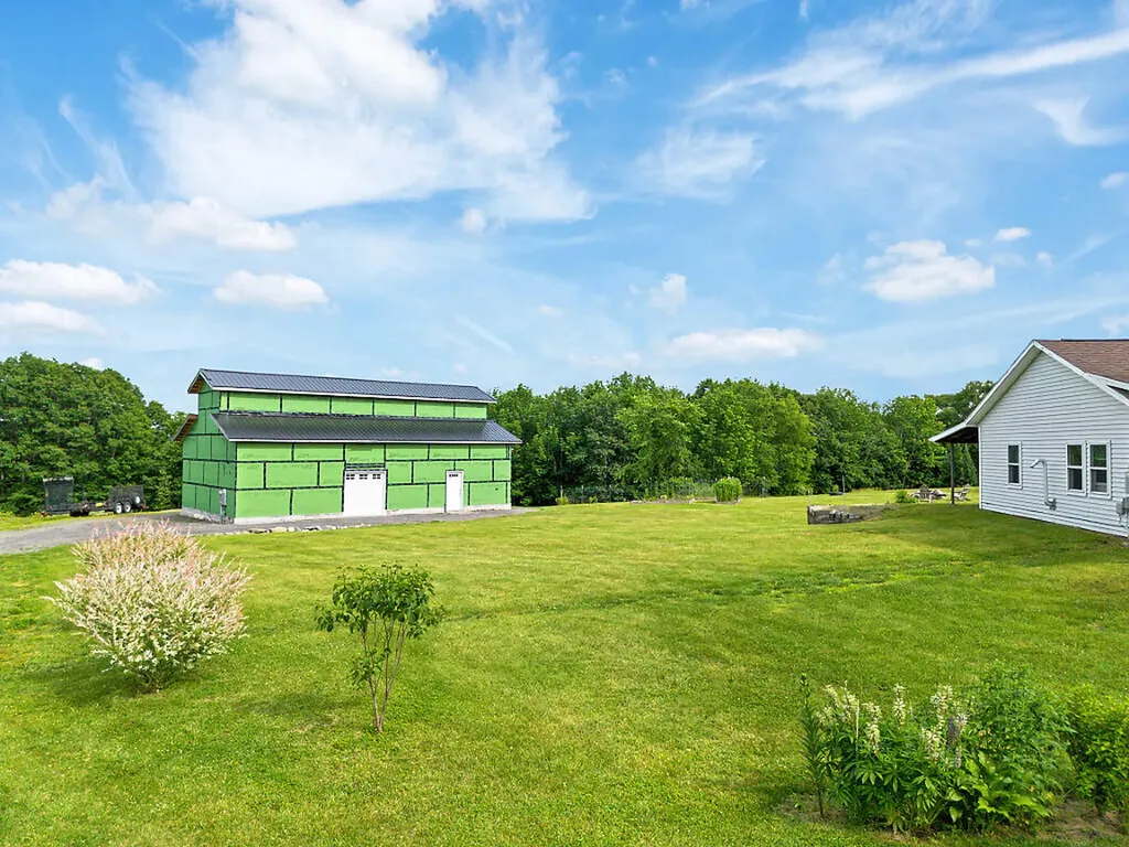 825 W River Road Augusta ME 04330