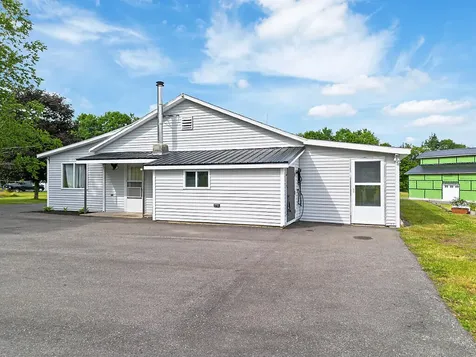 825 W River Road Augusta ME 04330