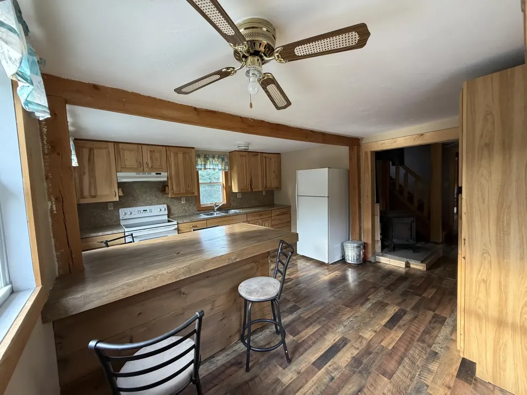 10 Eveleth Road Shirley ME 04485