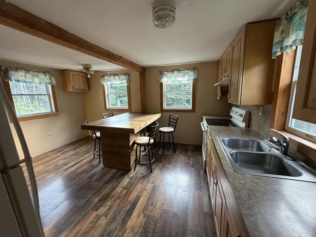 10 Eveleth Road Shirley ME 04485