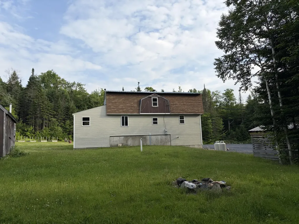 10 Eveleth Road Shirley ME 04485