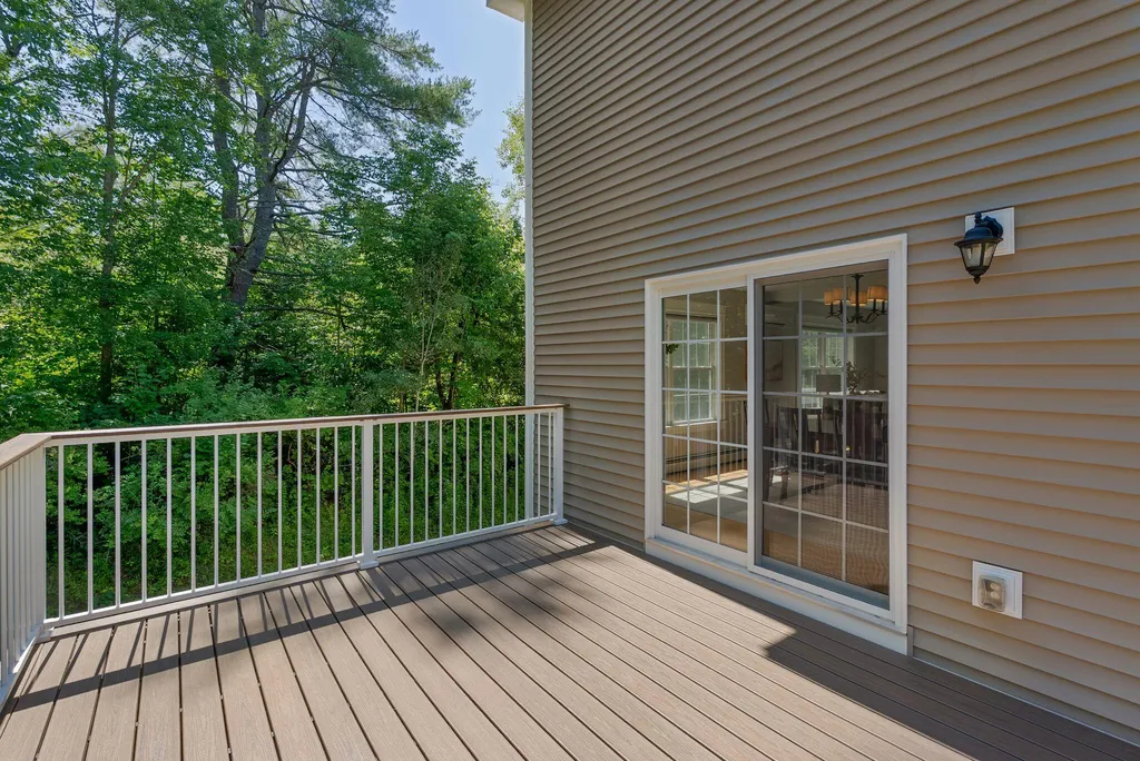 21 Hunters Way North Yarmouth ME 04097