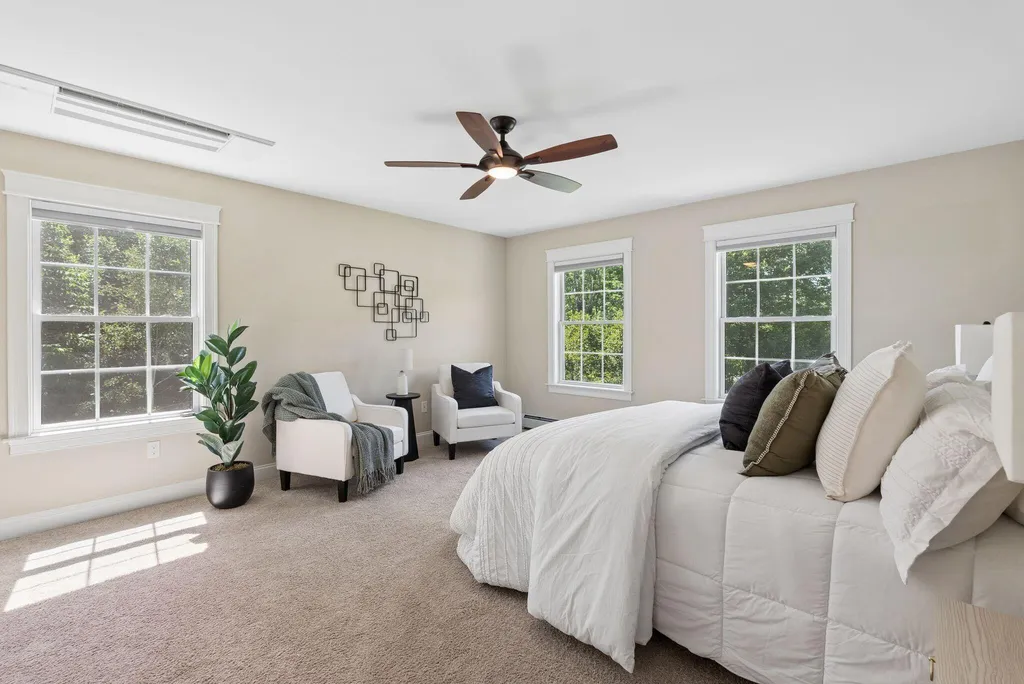 21 Hunters Way North Yarmouth ME 04097