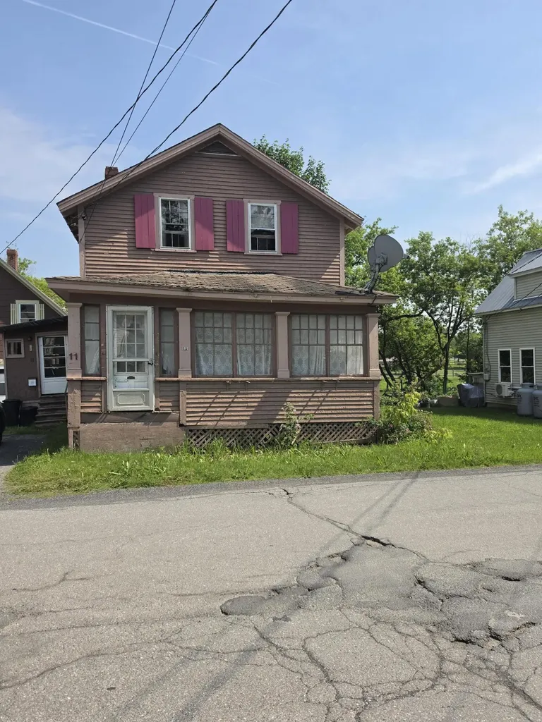11 Exchange Street Presque Isle ME 04769