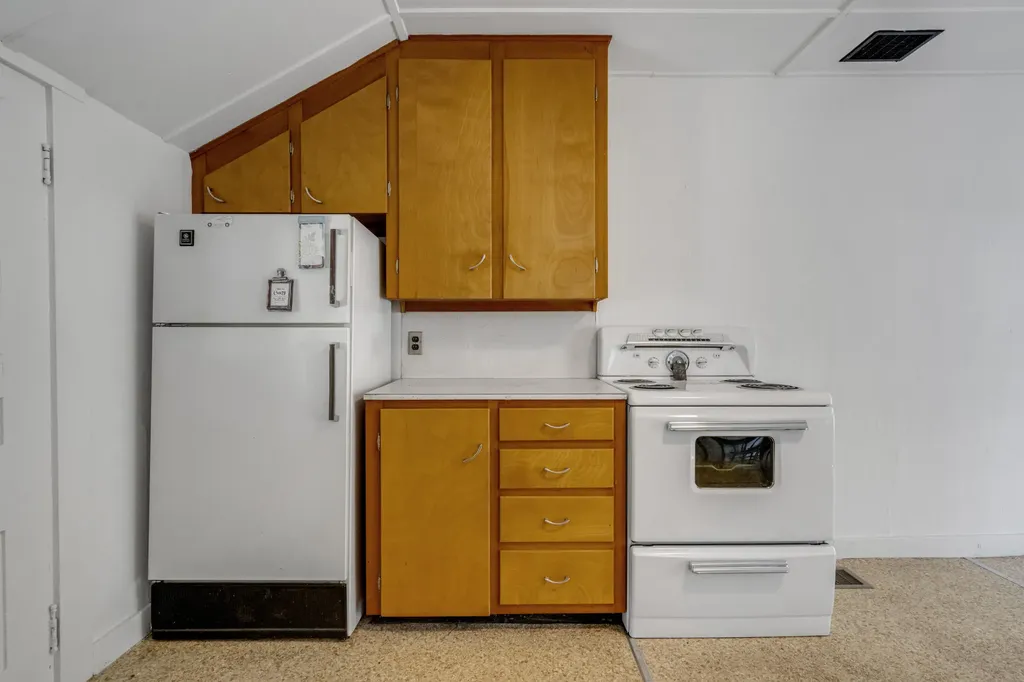 586 Plains Road Harrison ME 04040