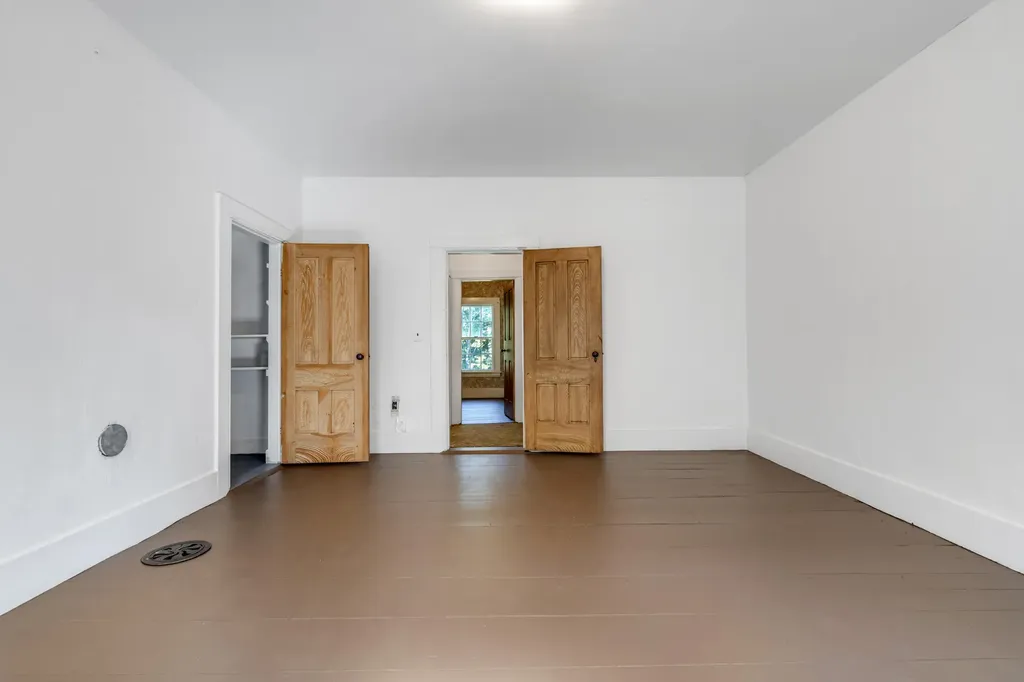 586 Plains Road Harrison ME 04040