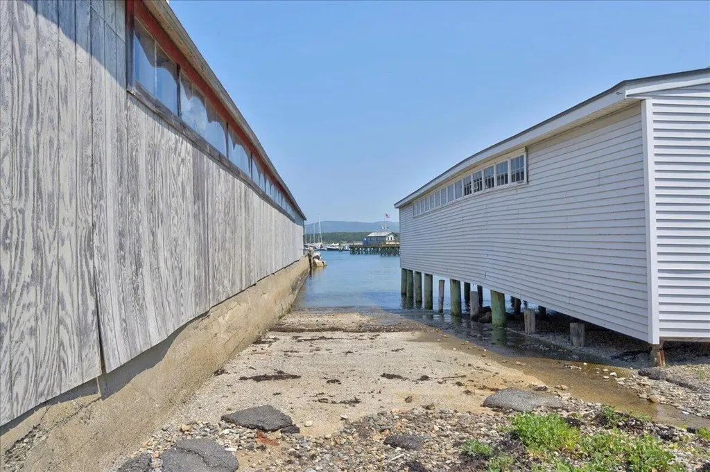 Southwest Harbor ME 04679