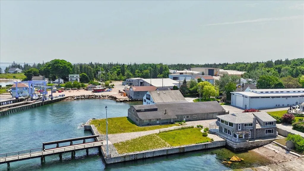 109 + 113 Shore Road Southwest Harbor ME 04679