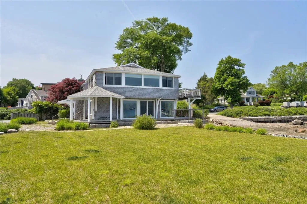 109 + 113 Shore Road Southwest Harbor ME 04679