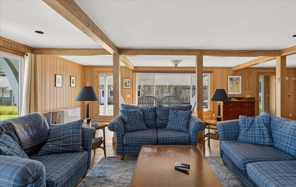 109 + 113 Shore Road Southwest Harbor ME 04679