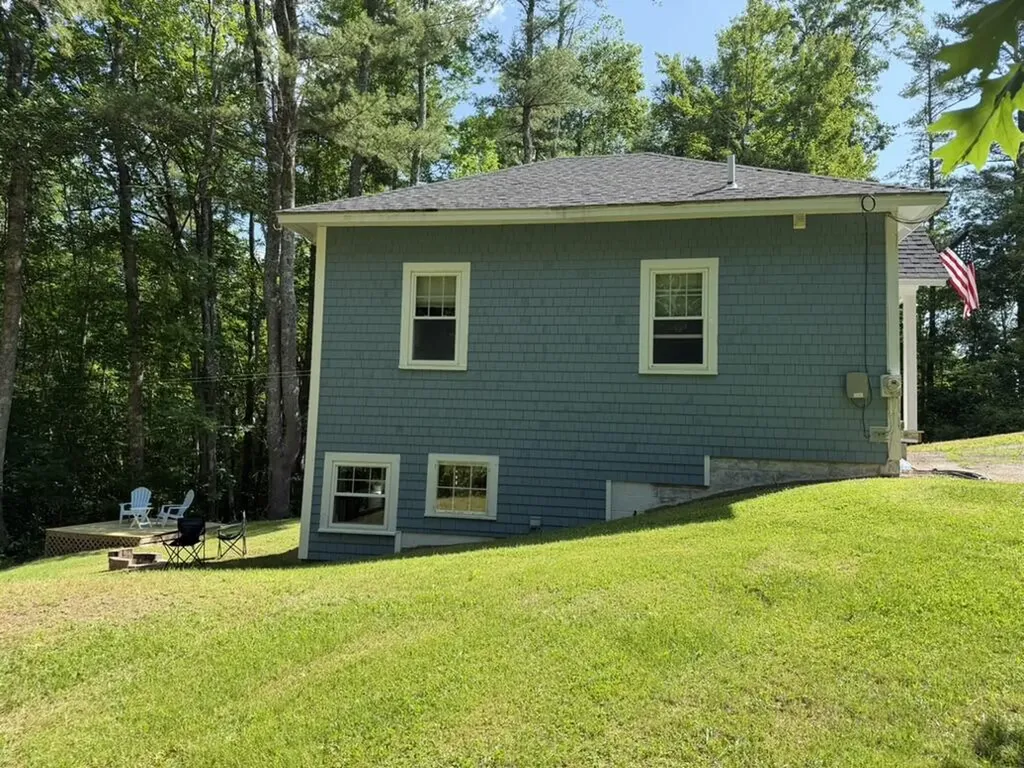 139 Jones Point Road Nobleboro ME 04555