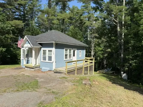 139 Jones Point Road Nobleboro ME 04555