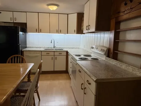 139 Jones Point Road Nobleboro ME 04555