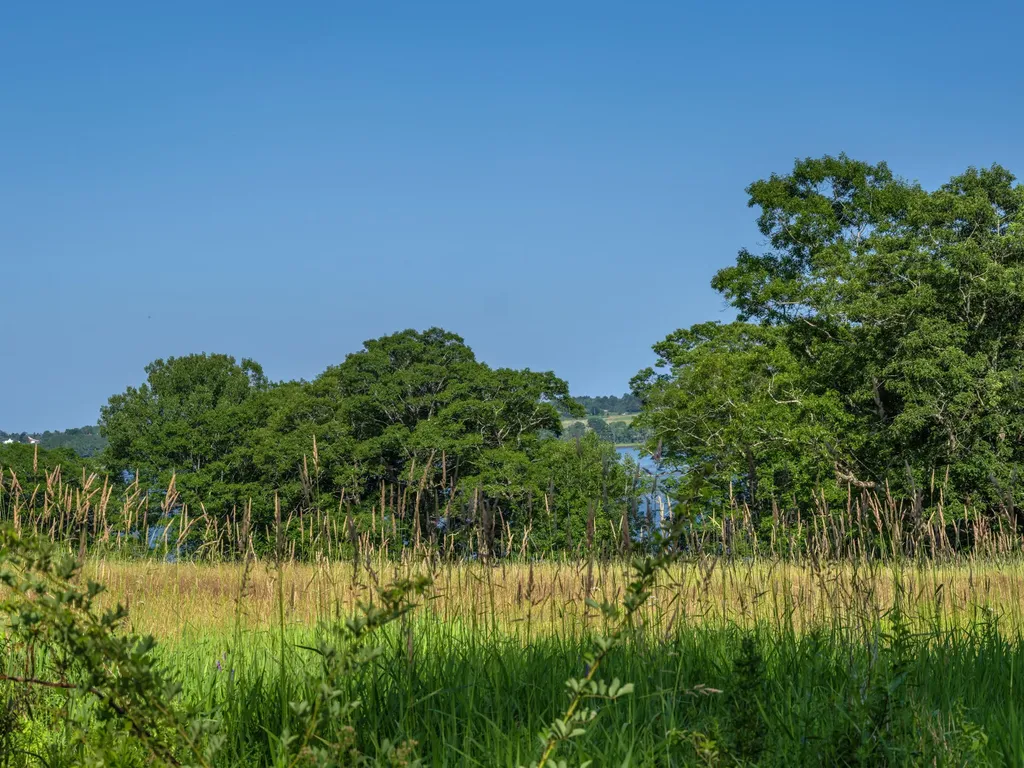 43 Lakeman Lane Thomaston ME 04861
