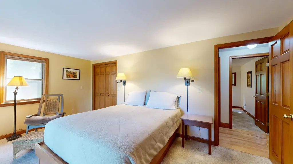 43 Lakeman Lane Thomaston ME 04861