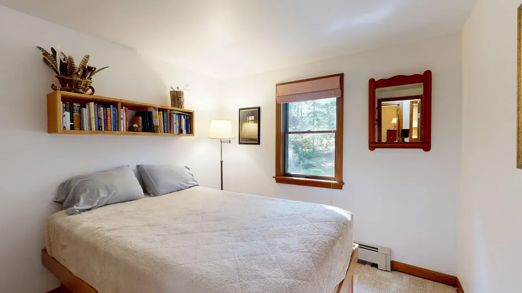 43 Lakeman Lane Thomaston ME 04861