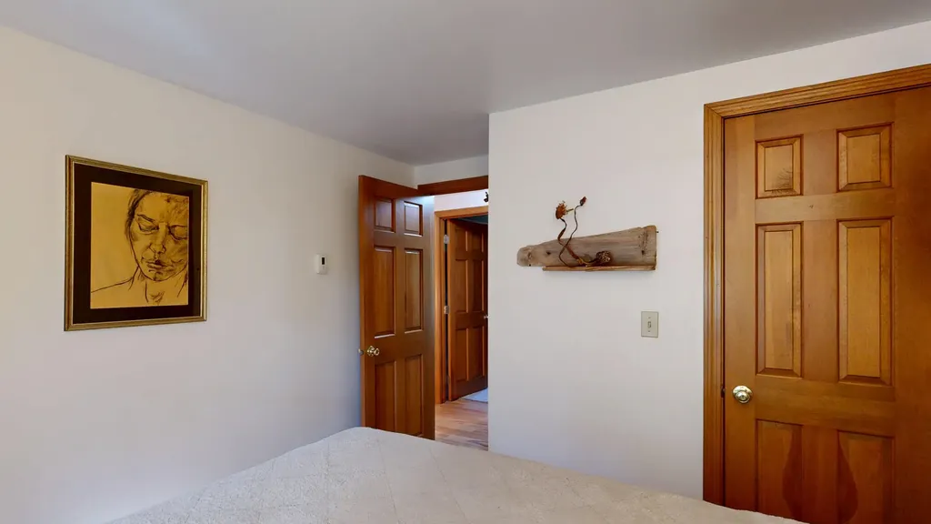 43 Lakeman Lane Thomaston ME 04861