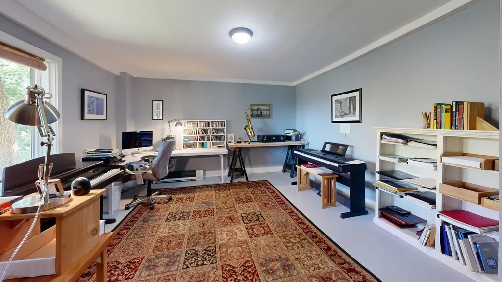 43 Lakeman Lane Thomaston ME 04861