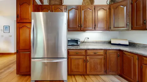 43 Lakeman Lane Thomaston ME 04861