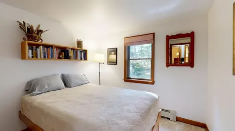 43 Lakeman Lane Thomaston ME 04861