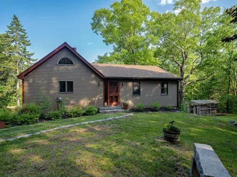 43 Lakeman Lane Thomaston ME 04861