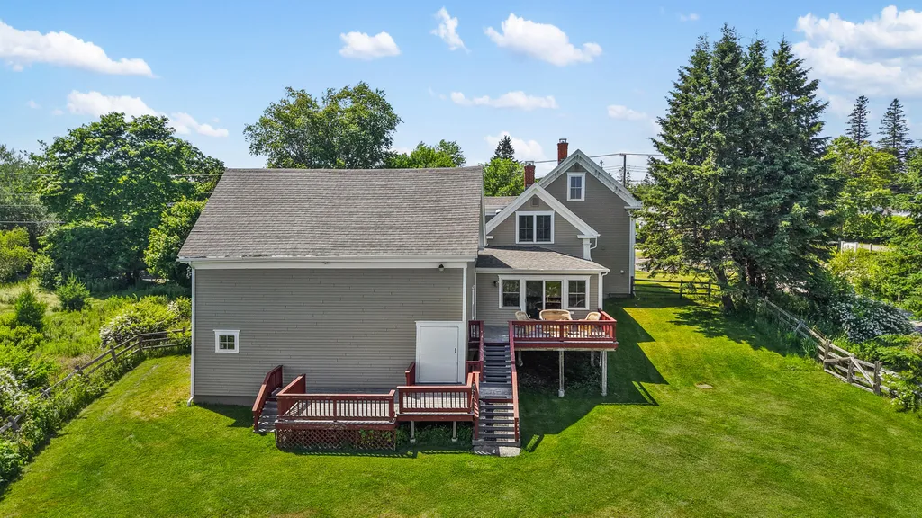88 Main Street Milbridge ME 04658