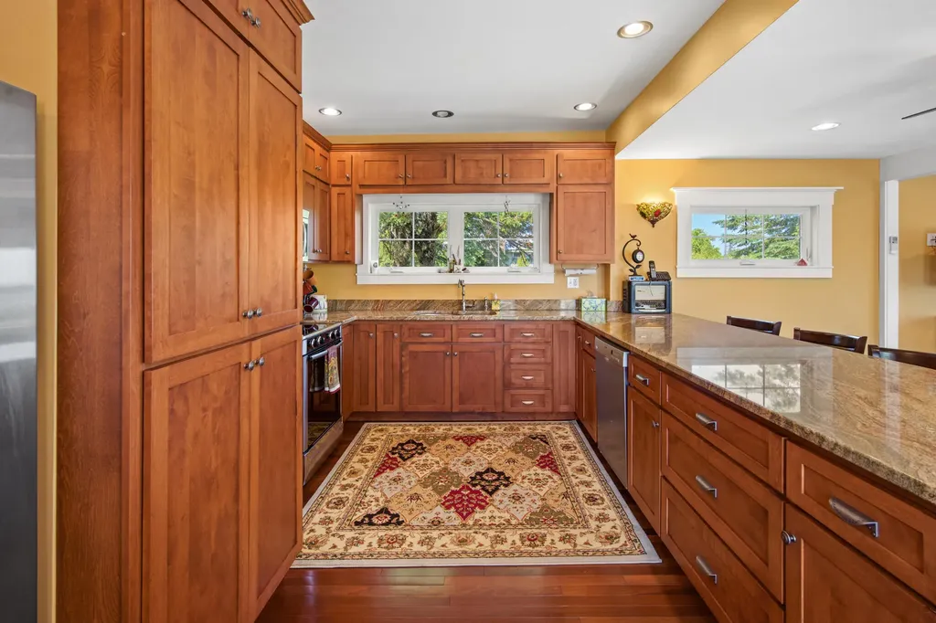 88 Main Street Milbridge ME 04658