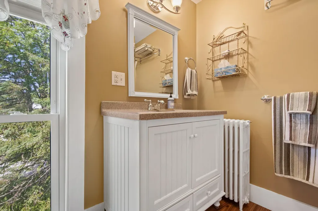 88 Main Street Milbridge ME 04658
