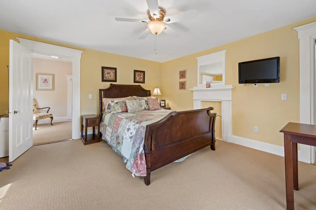 88 Main Street Milbridge ME 04658
