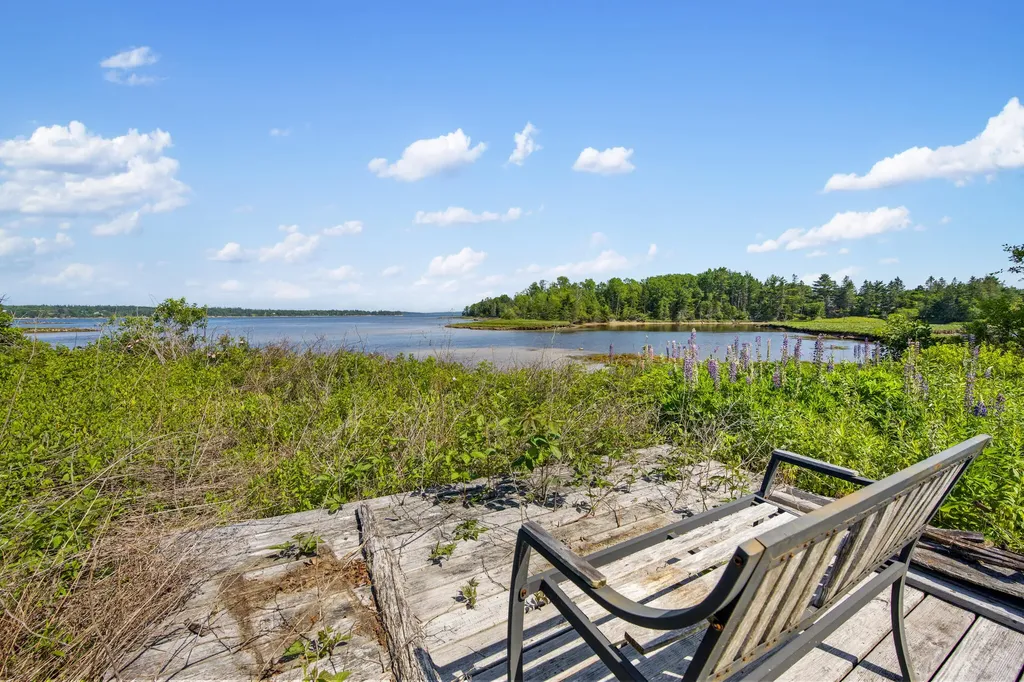 88 Main Street Milbridge ME 04658
