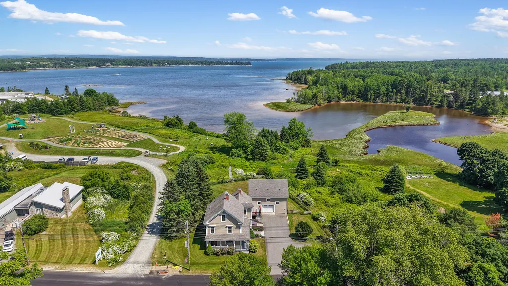 88 Main Street Milbridge ME 04658