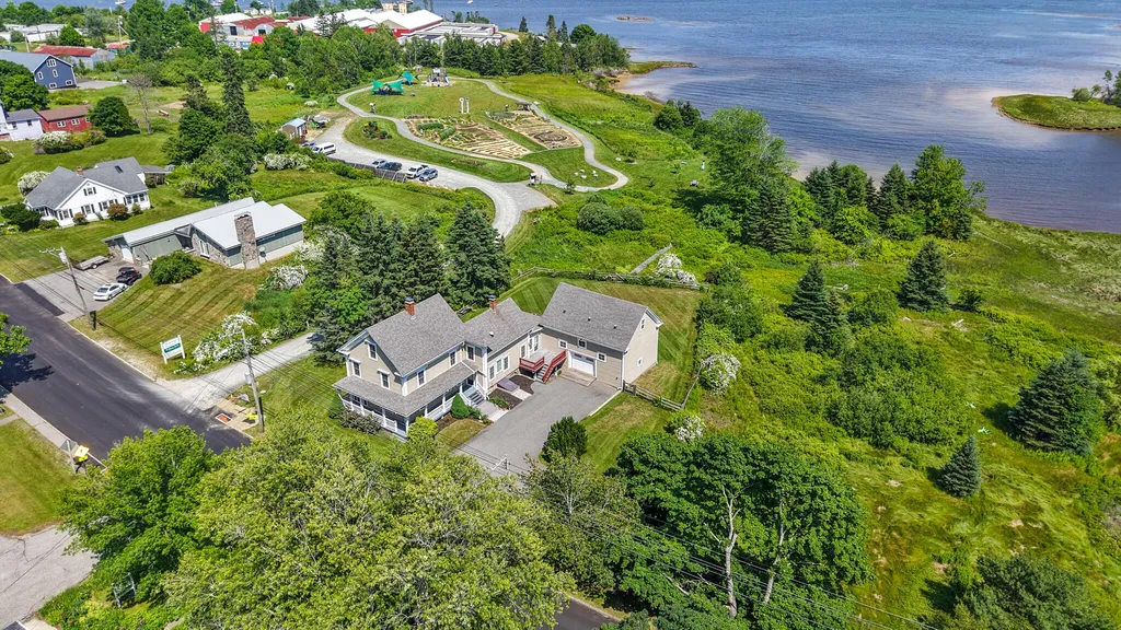 88 Main Street Milbridge ME 04658