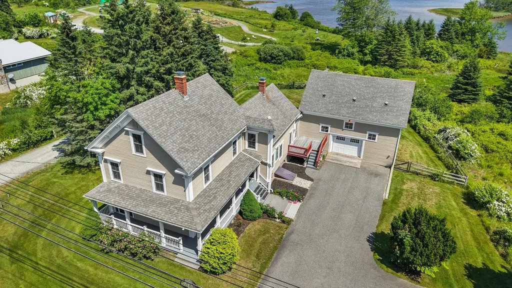 88 Main Street Milbridge ME 04658